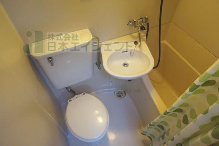 二宮マンション202の内装