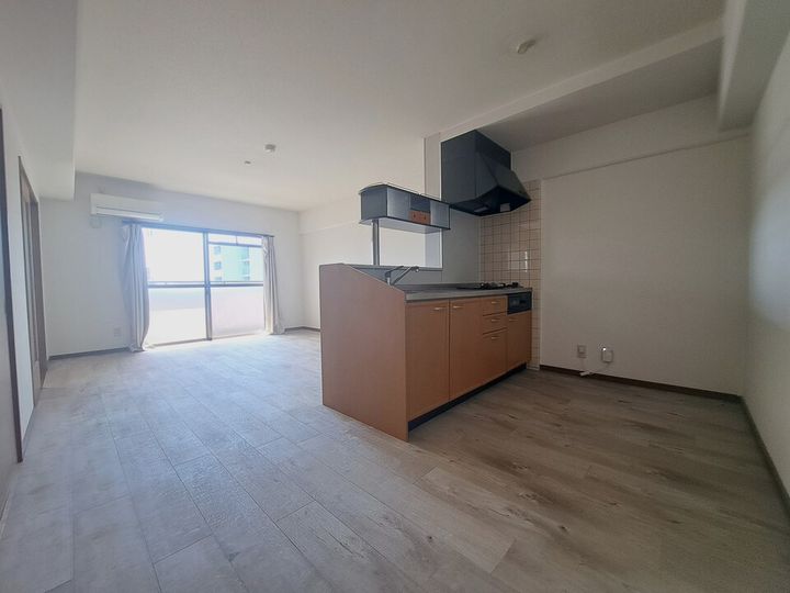 フォーレスト21603の居間