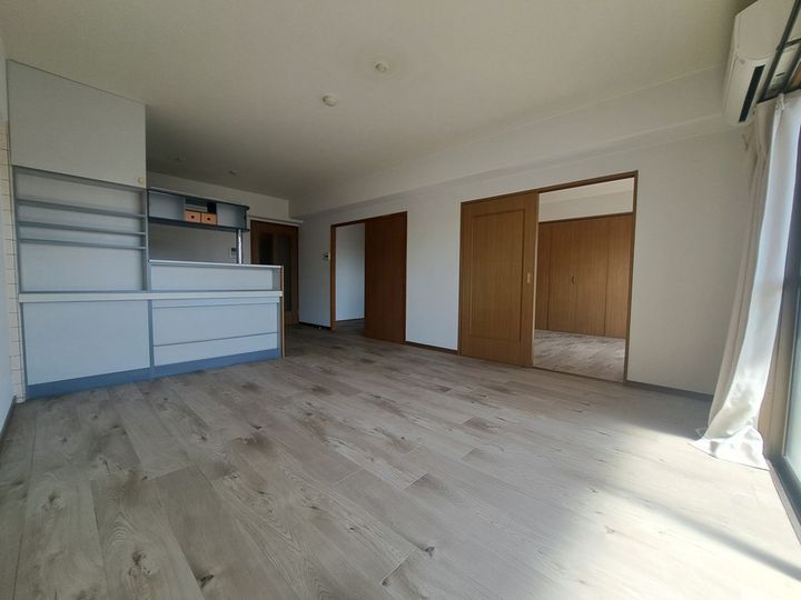 フォーレスト21603の居間