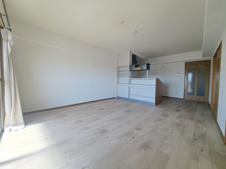 フォーレスト21603の居間