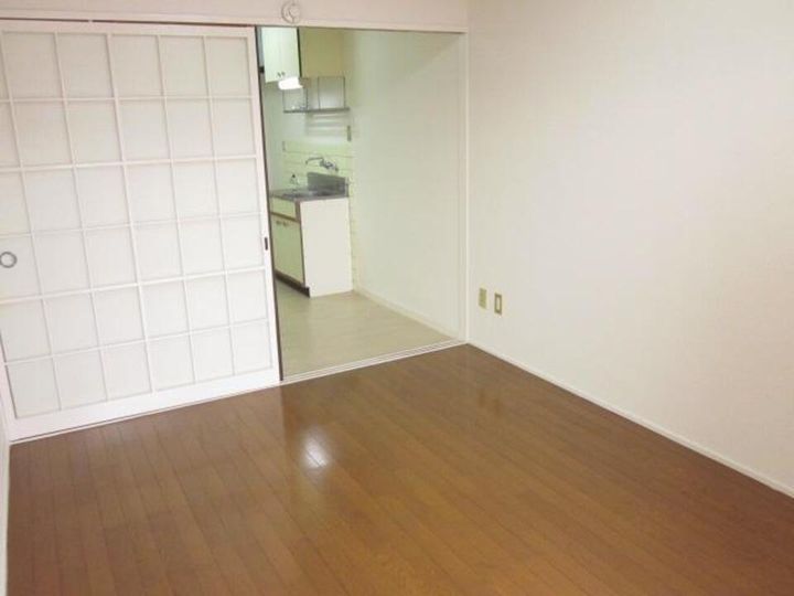 メゾン北斗302の内装