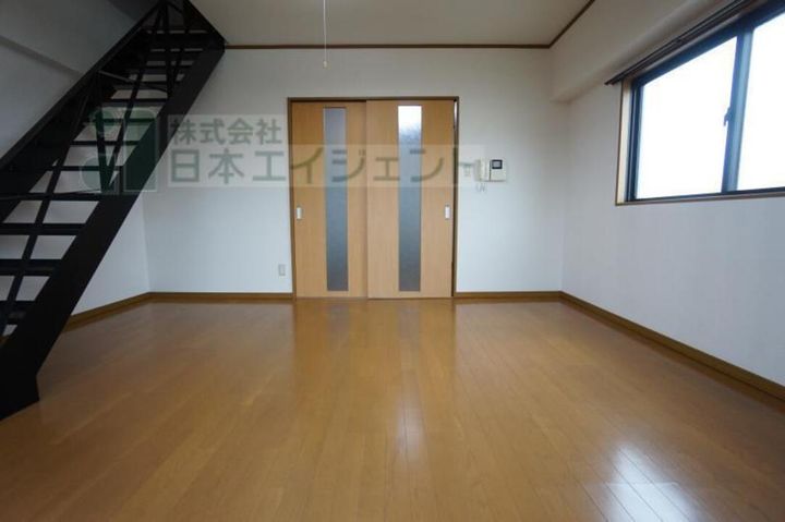 キャッスル千舟801の内装