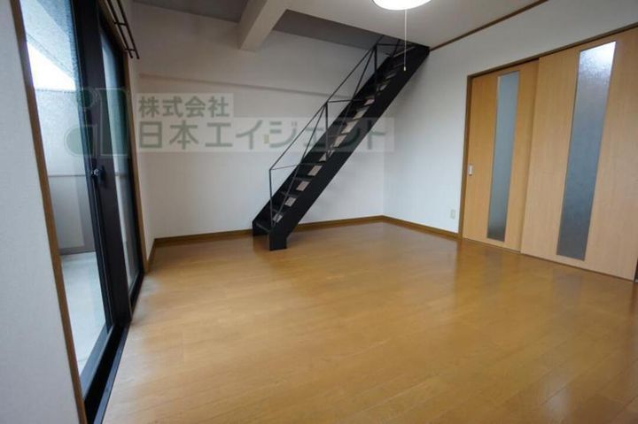 キャッスル千舟801の内装