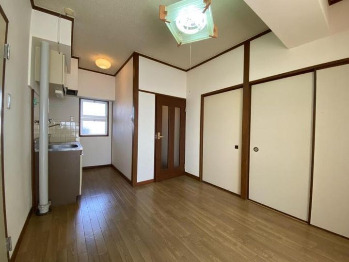 イーストレジデンス大和307のキッチン