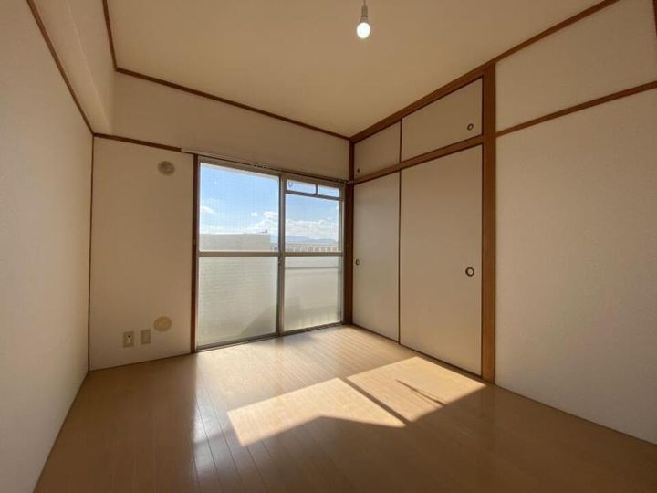 イーストレジデンス大和307の内装