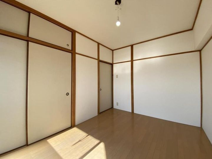 イーストレジデンス大和307の内装