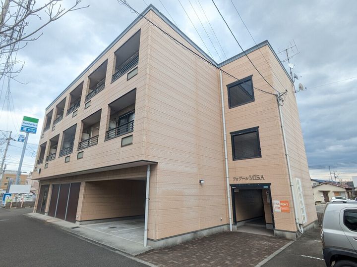 フォブールMISA301の外観