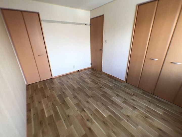 セジュール力石A棟105の内装