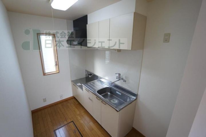 アベニール-F 2201のキッチン