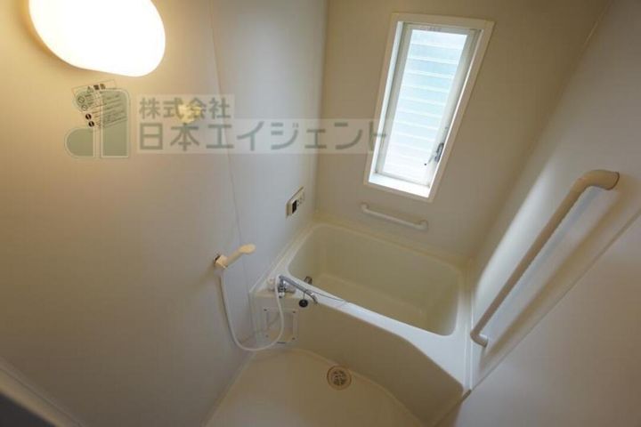 アベニール-F 2201の風呂