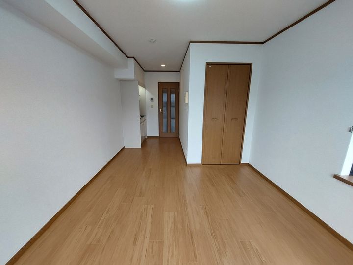 ミニヨンハウス201の居間