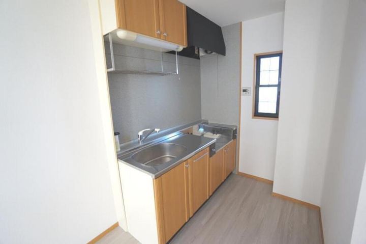 ピースフル勝岡201のキッチン