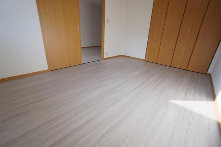 ピースフル勝岡201の内装