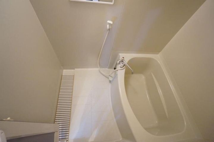 ピースフル勝岡201の風呂