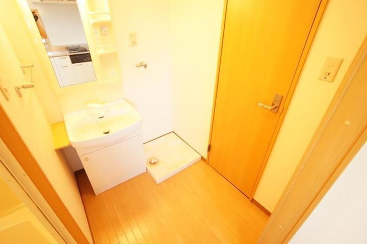 サンライズ湊町801の内装