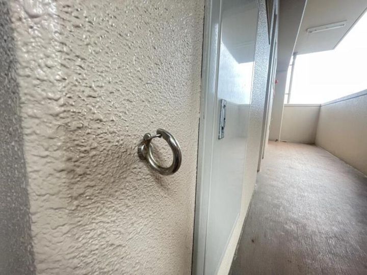 サンセット湊町501の玄関