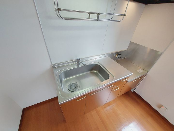 フレグランスいずみ南103のキッチン