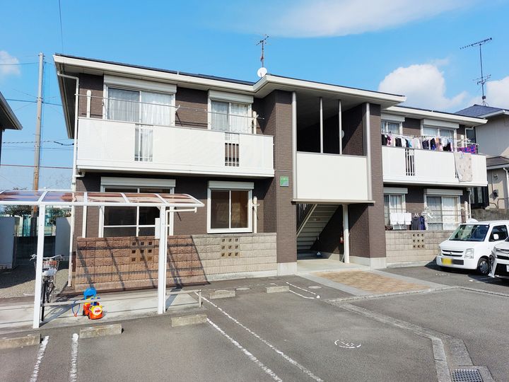 ハーミテージ A・B・C棟B101の外観