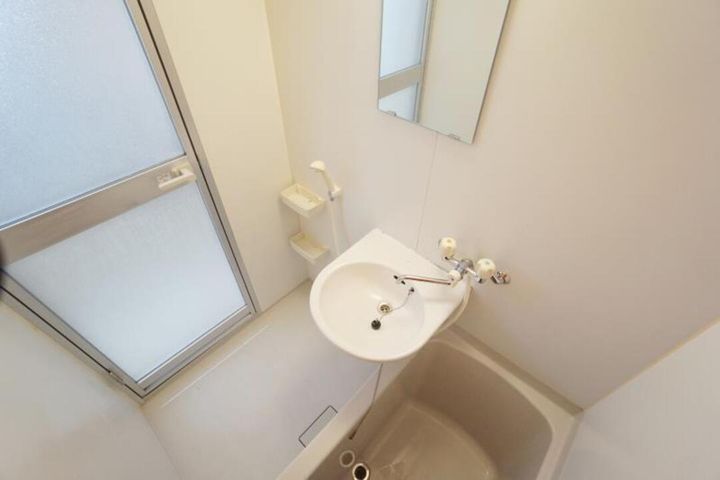 シンセイビル303の風呂