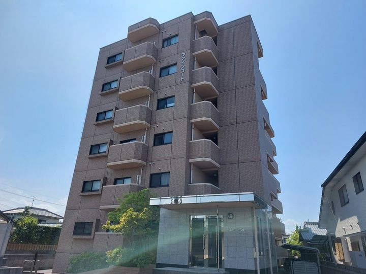 ファインコート103の外観