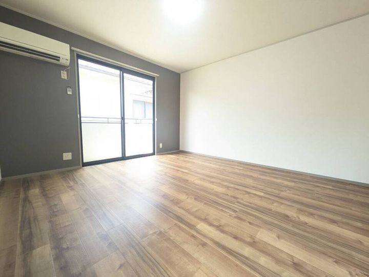 ルミエールシンコウ201の内装