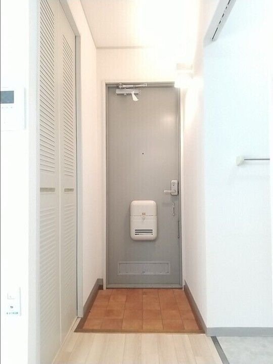セジュール和泉A101の玄関