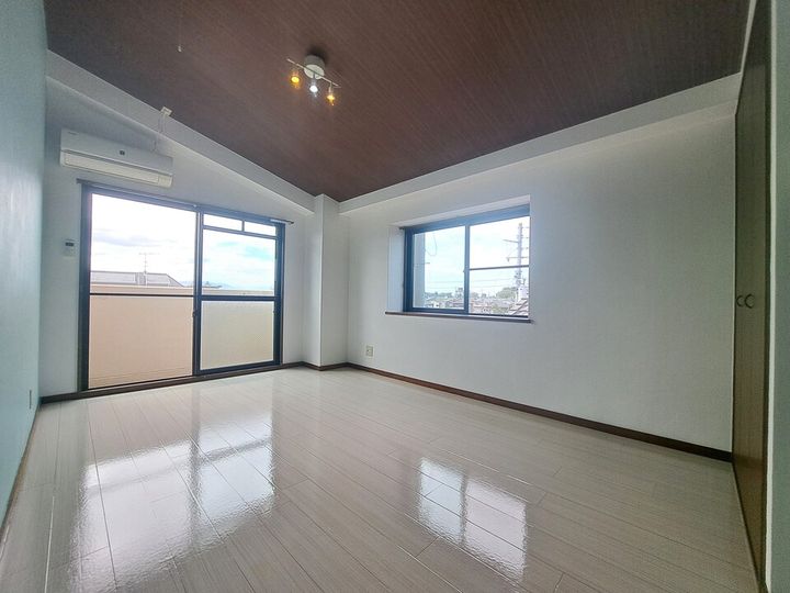 メゾンド立花303の内装