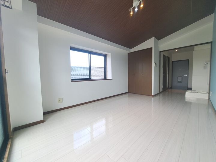 メゾンド立花303の内装