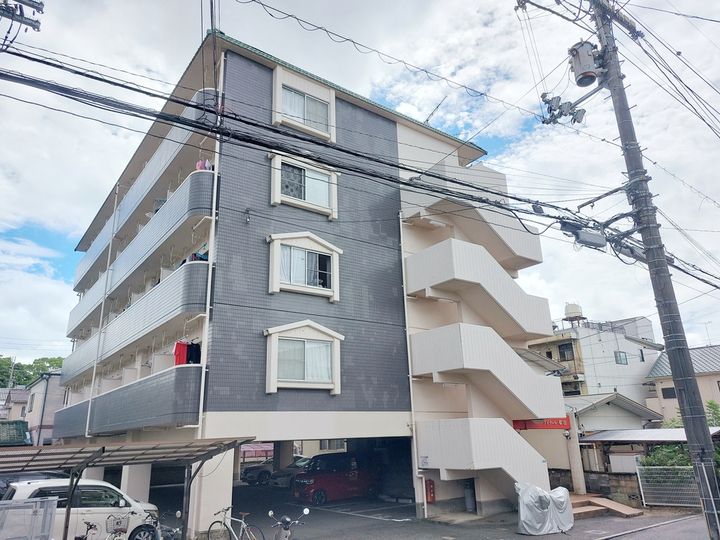 アビターレ松山307の外観