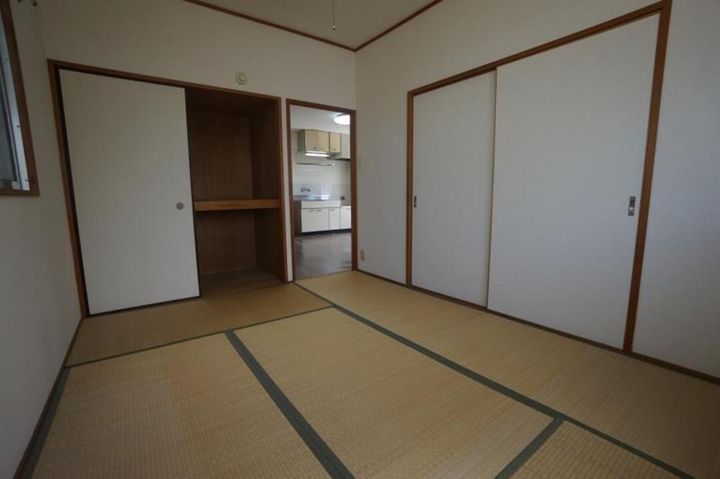 クエストコート202の内装