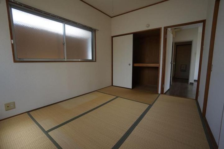 クエストコート202の内装