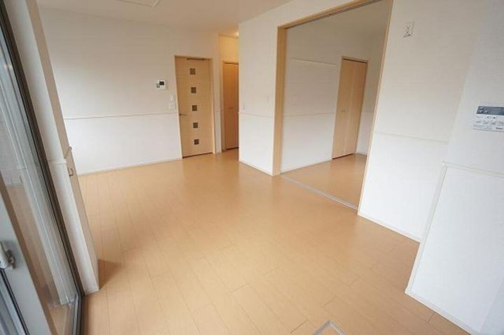 エタン・リジエール2 ABA103の居間