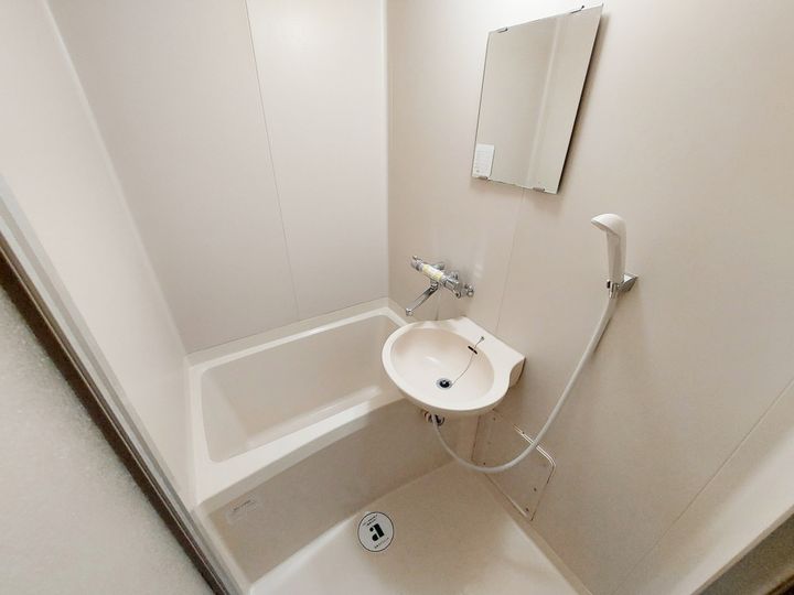 マ・メゾン山越103の風呂