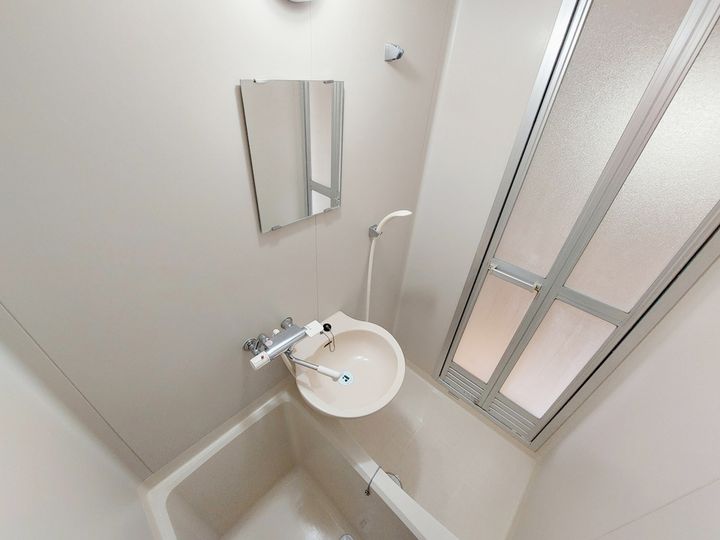 マ・メゾン山越303の風呂