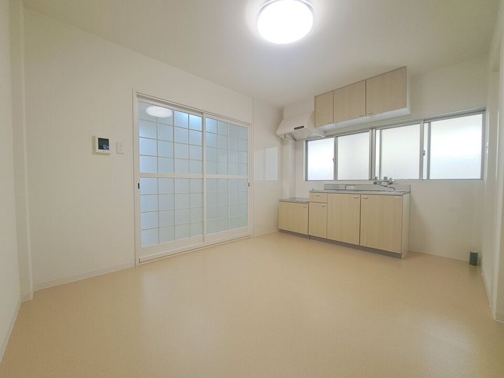 グレース道後今市102のキッチン