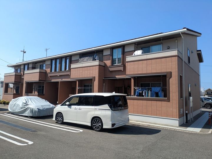 レジーナ・クレールA101の外観