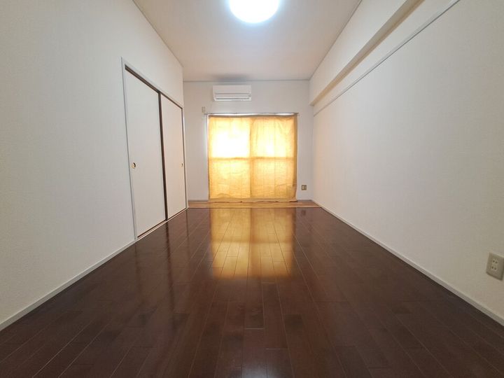 第40杉フラット303の居間