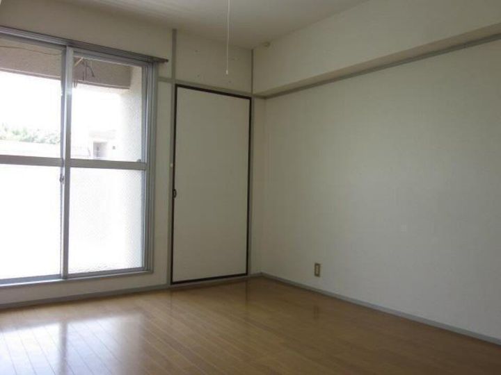 メゾン扶蓉402の居間