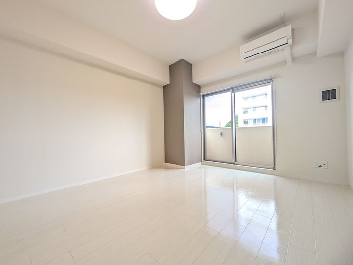 ヴィゴーレ本町801の内装