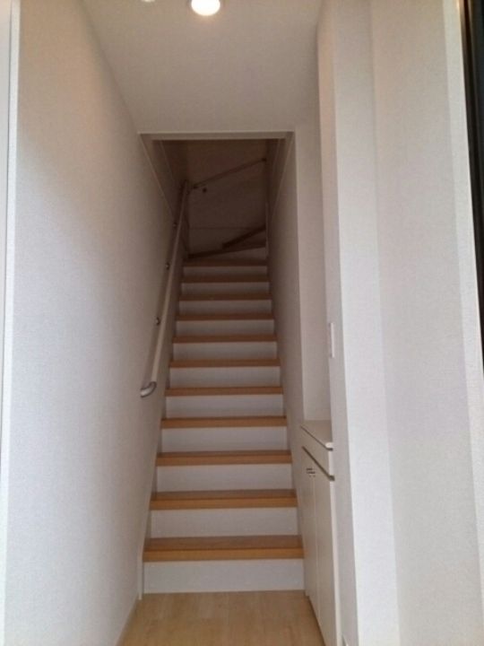 コンドミニアム I&M202の玄関