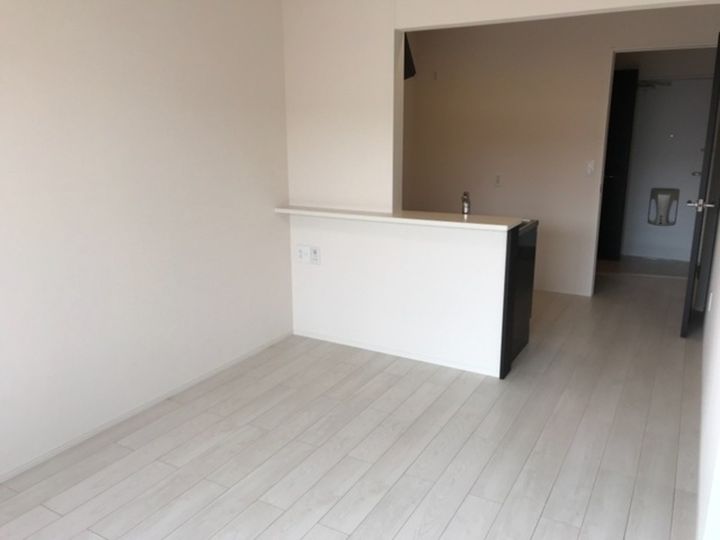 ソンリッサ 小坂208の居間