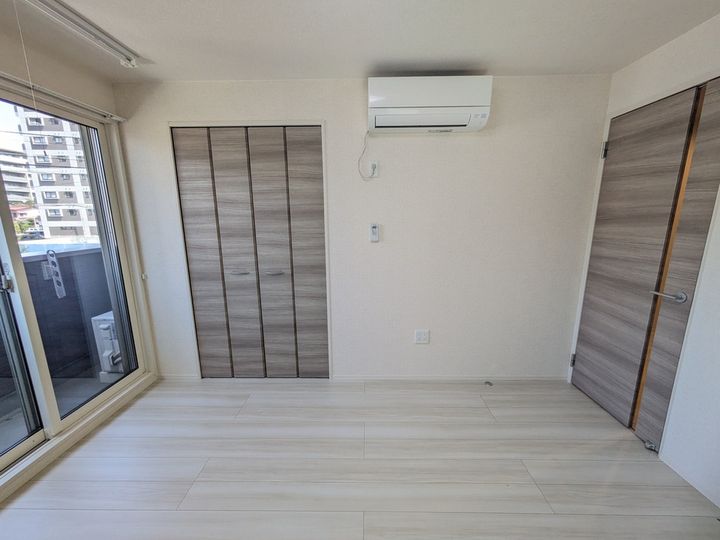 レーヴ・リボンYK201の内装