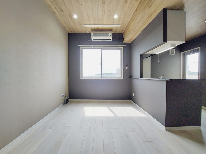 アルト生石302の居間