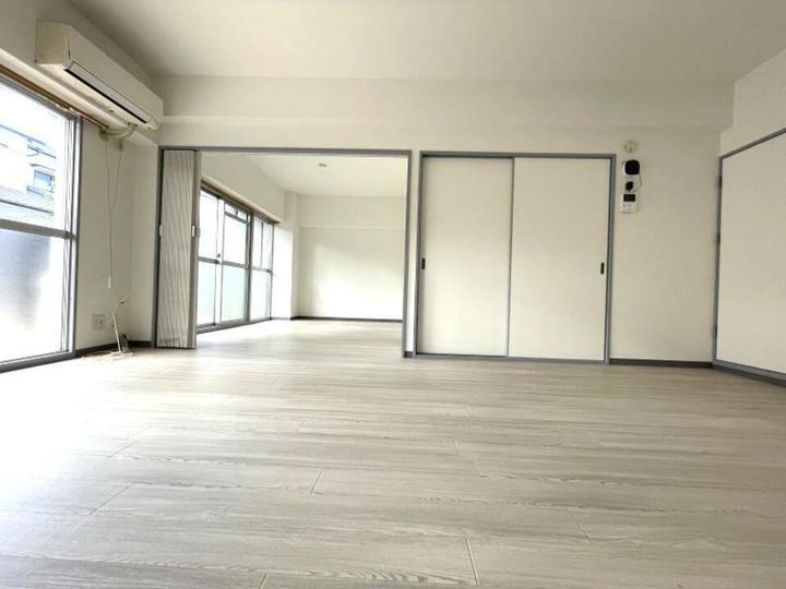 長月101の居間