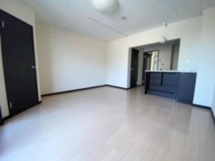 レオネクストル コフレ2103の居間