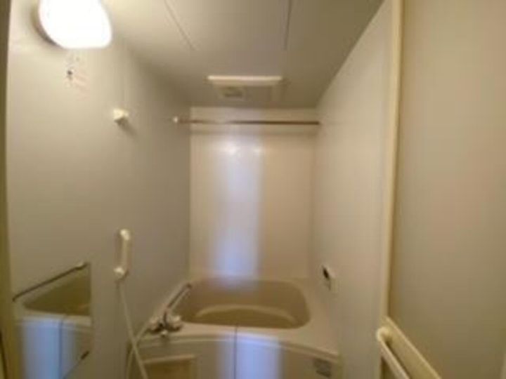 レオネクストル コフレ2103の風呂