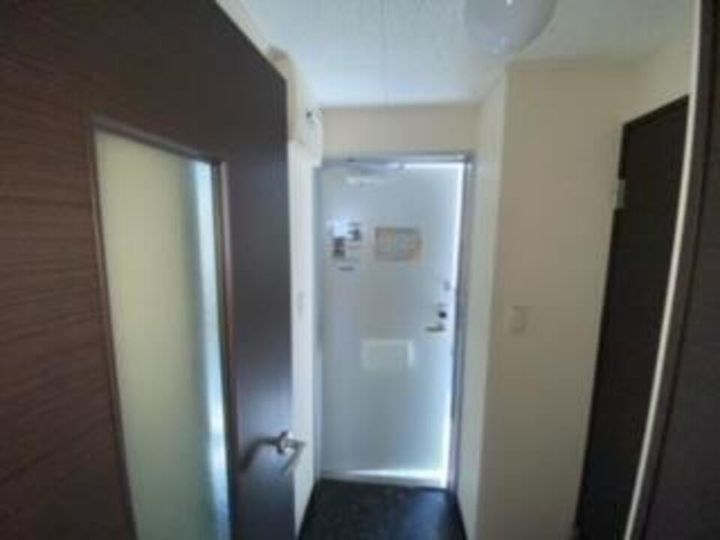 レオネクストル コフレ2103の玄関