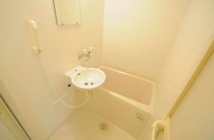 レオパレスマドンナ 2202の風呂