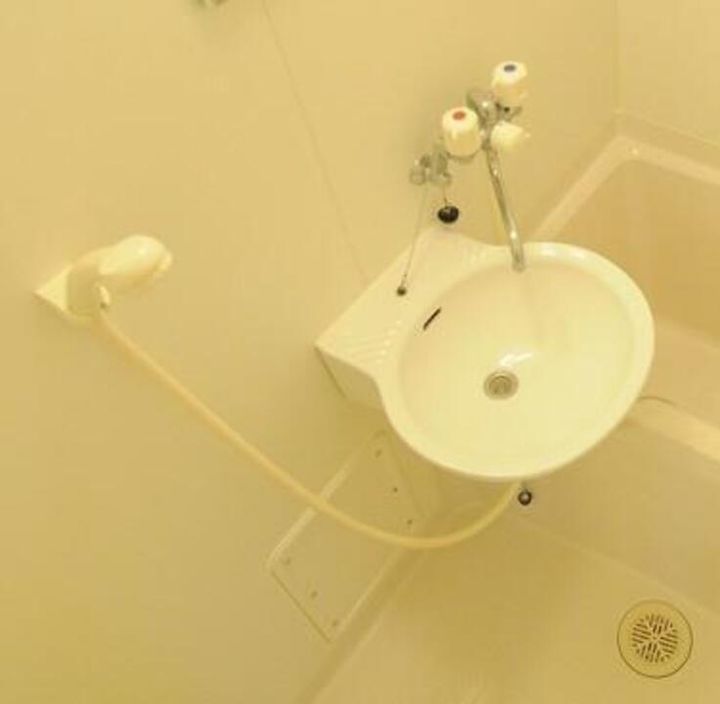 レオパレスマドンナ 2204の風呂