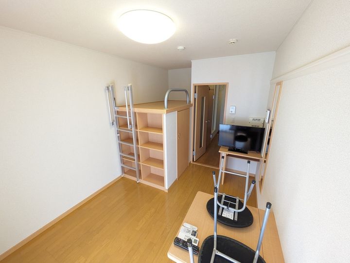 レオパレス辻町2103の内装
